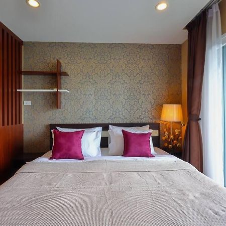 Appartamento Luxury Living In Heart Of Nimman Chiang Mai Esterno foto